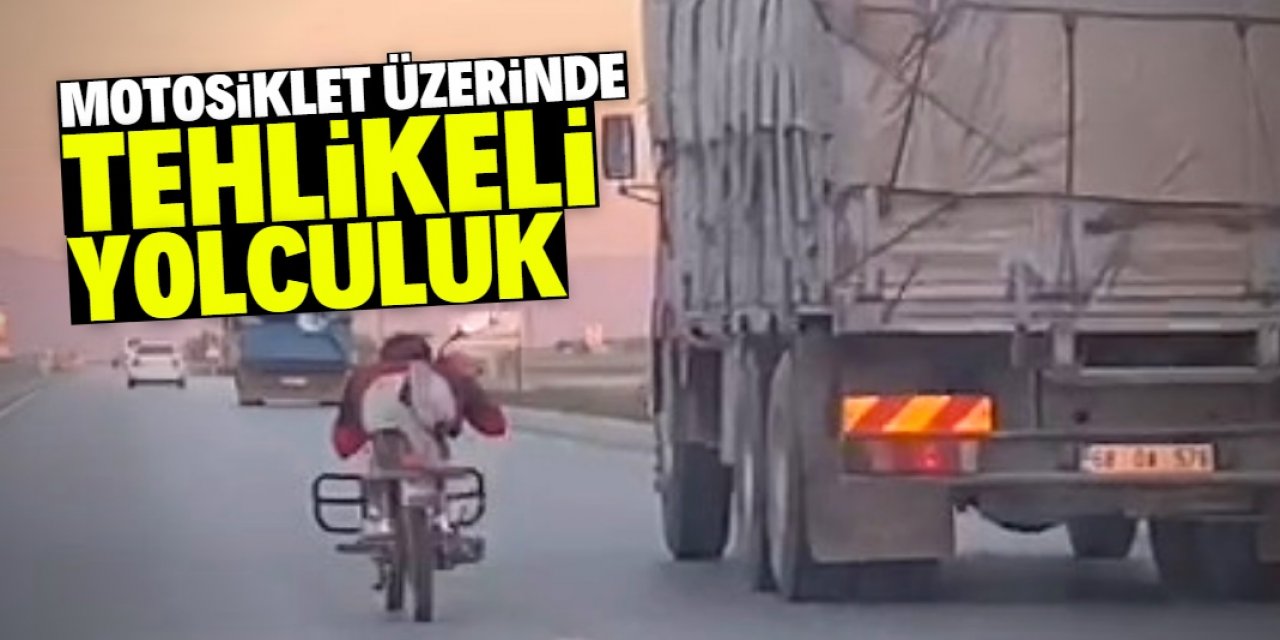 Konya'da motosiklet sürücüsünün tehlikeli yolculuğu kamerada