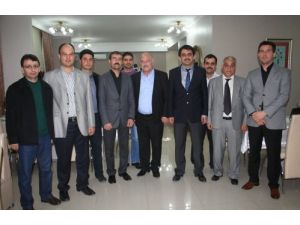 Dershanelerin Kapatılmasına Tarsus'tan Da Tepki Geldi