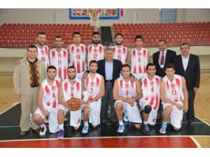 Melikgazi Basketbol Takımı Galibiyet Serisini Sürdürüyor