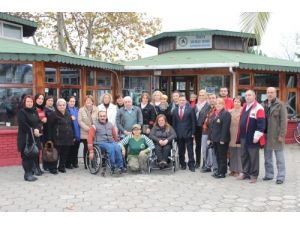 Sakatlar Derneği Samsun Şubesi'nden Yerel Yöneticilere Eleştiri