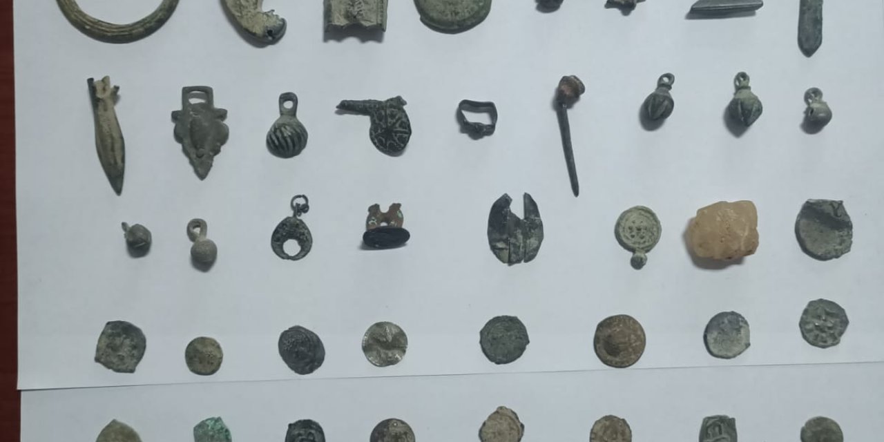 Konya'da 115 parça tarihi eser ele geçirildi