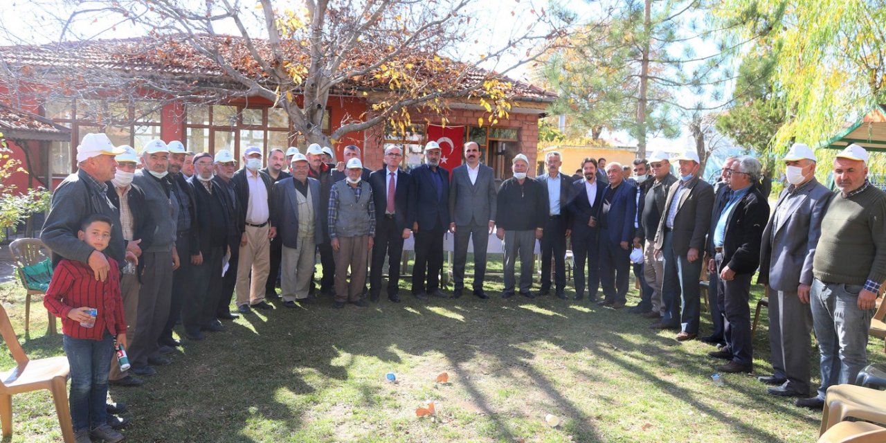 Konya'nın uzak mahallelerine yatırımlar sürecek