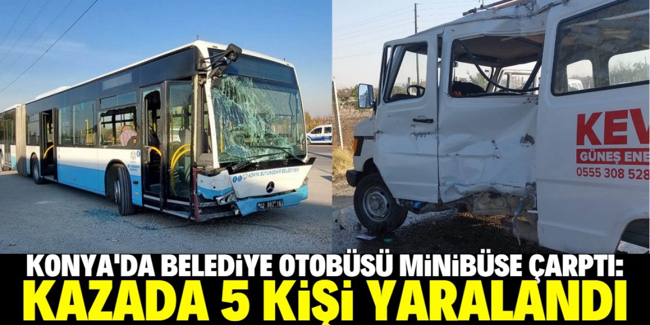 Belediye otobüsü minibüse çarptı: Kaza anı kamerada