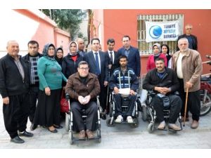 Kaymakam Oral’dan Beyaz Ay Derneği'ne Ziyaret