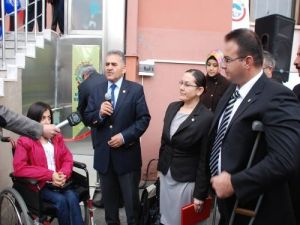 Memduh Büyükkılıç: Engelliler İçin Engelleri Kaldırıyoruz