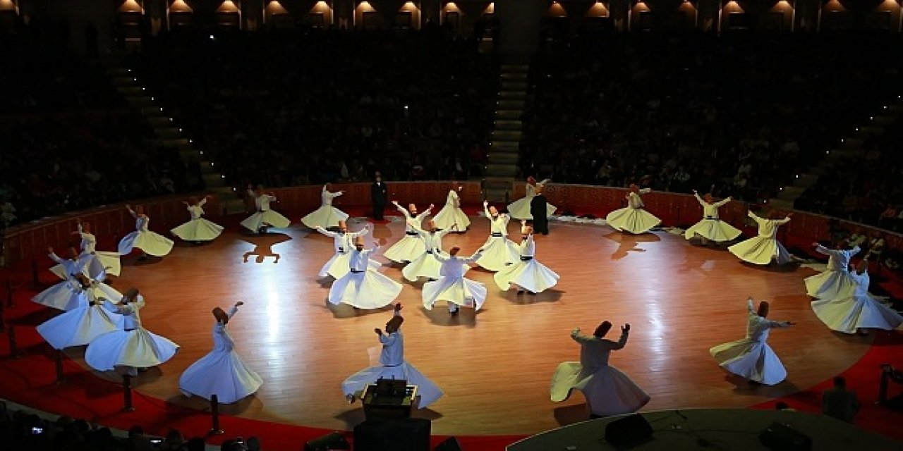 Pekyatırmacı'dan Şeb-i Arus mesajı