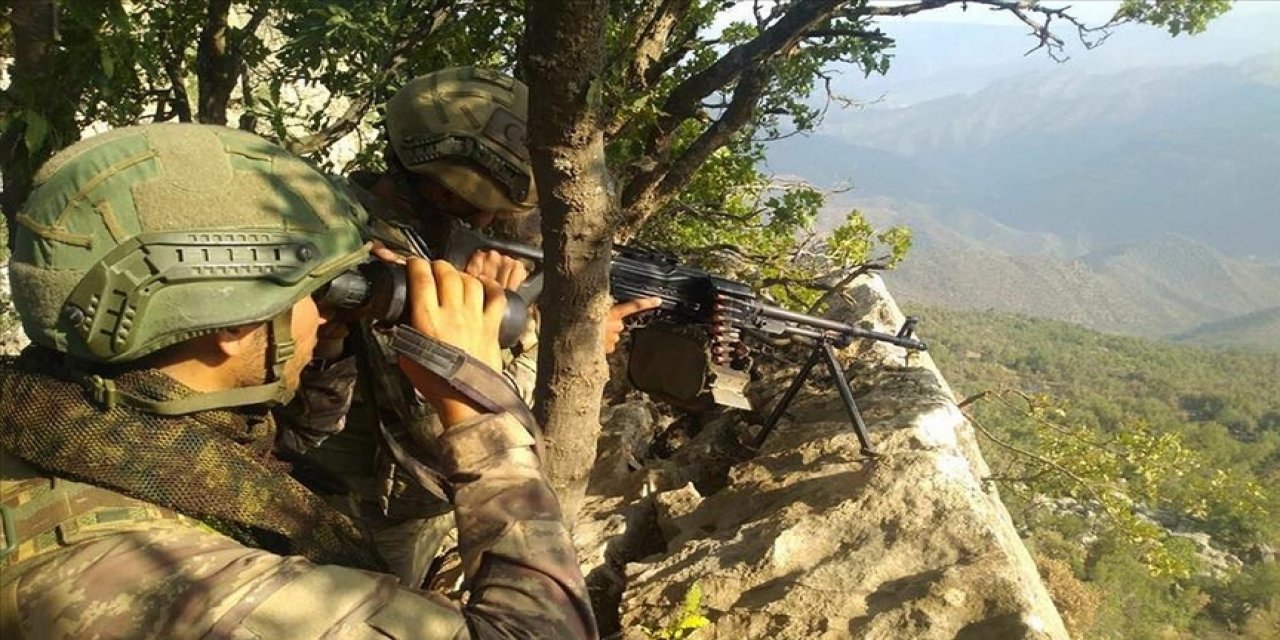 Pençe Şimşek bölgesinde 2 PKK'lı terörist etkisiz hale getirildi