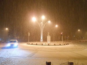 Seydişehir’e ilk kar yağdı