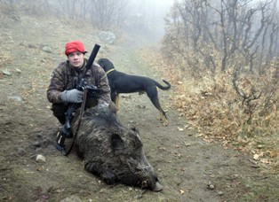 İsveçli turistlerden Konya'da sürek avı