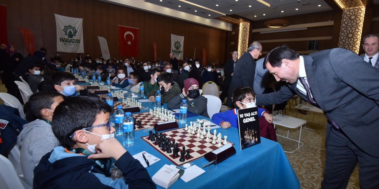 Karatay’dan festival gibi satranç turnuvası