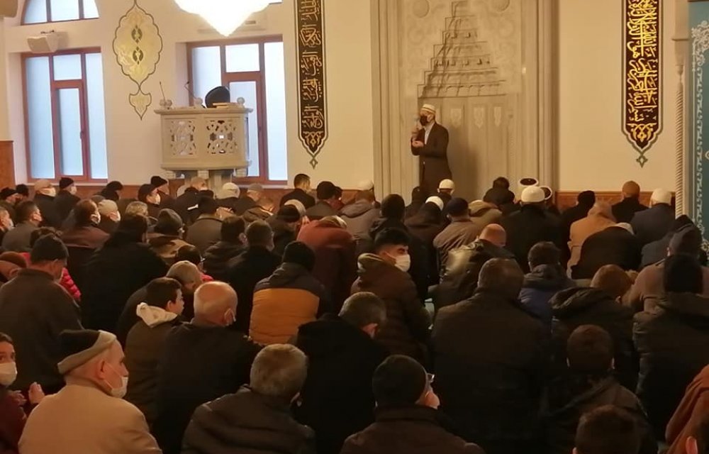 Beyşehir'de "Ailece camide, milletçe duadayız" sabah buluşması