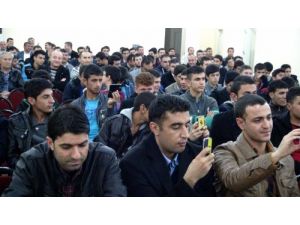 Sanatçı Gökmen'e, Viranşehir'de Büyük İlgi