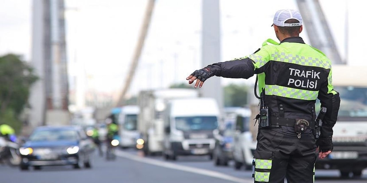 Bir kilometrelik hız aşımı cezası 'hata payı' gerekçesiyle kaldırıldı