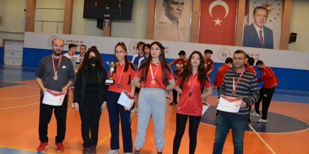 Konya Spor Lisesi adını Türkiye Finallerine yazdırdı