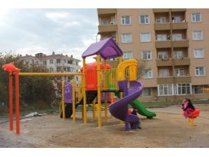 Mahalleler Çocuk Oyun Parklarına Kavuşuyor