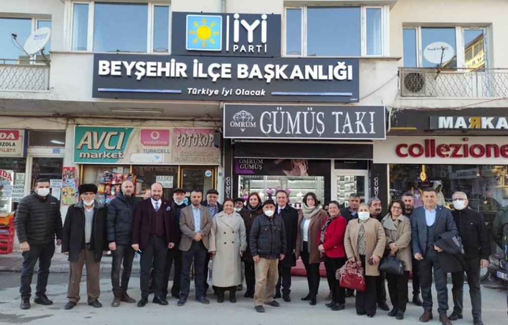 İYİ Parti Genel Başkan Yardımcısı Yüksel Beyşehir'de esnafları ziyaret etti