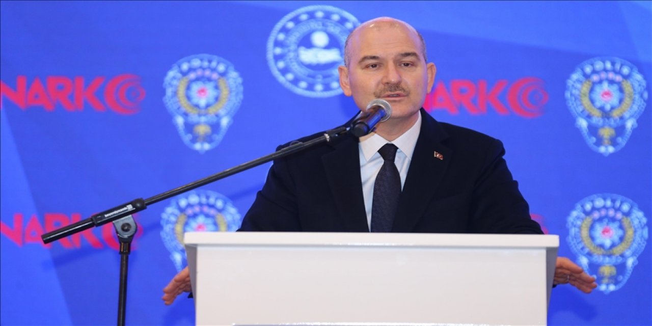 Bakan Soylu: 2021 yılında 2021 yılında rekor kırarak 22 ton 234 kilogram eroin, 2 ton 841 kilogram kokain ele geçirdik