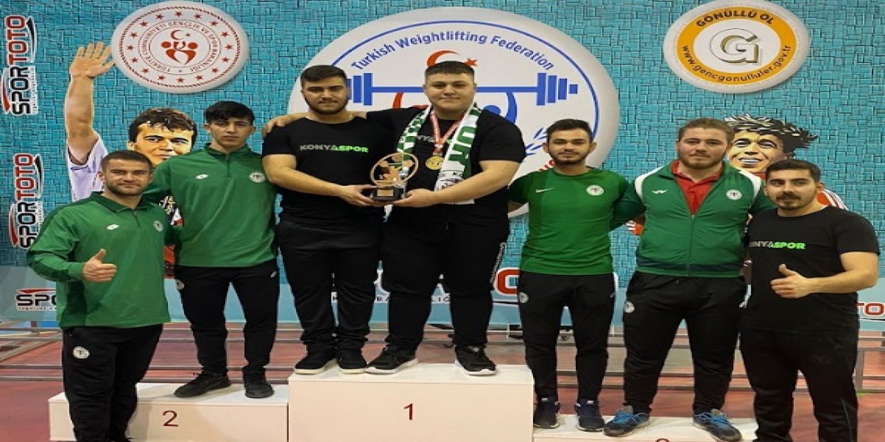 Konyasporlu halterci Türkiye Şampiyonu oldu 