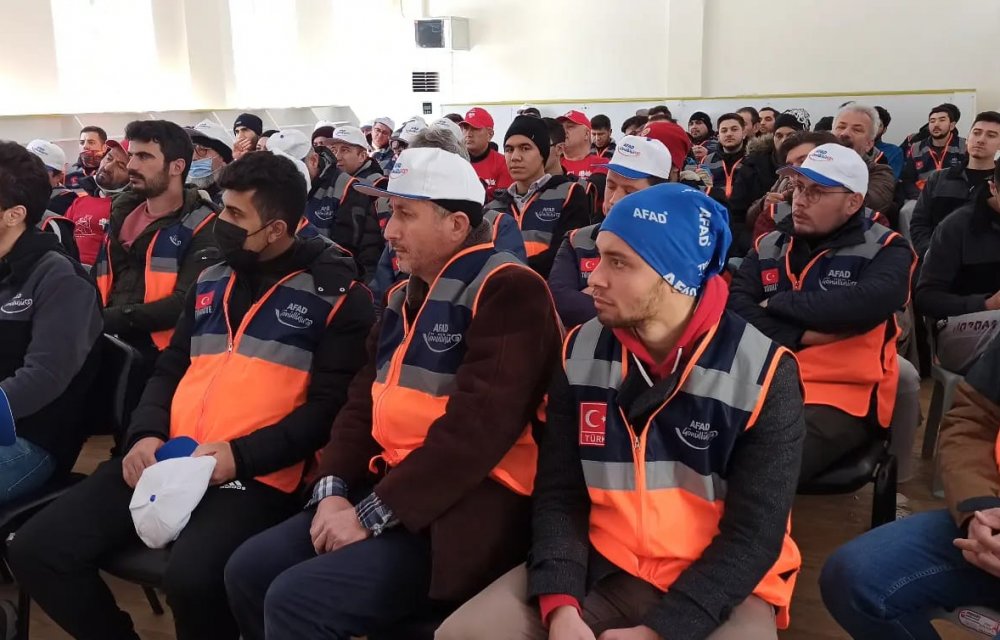 AFAD Gönüllüleri, Beyşehir'deki eğitim kampında buluştu