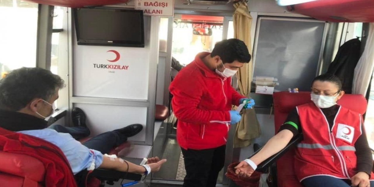 Hüyük'teki kan bağışı kampanyasına vatandaşlar yoğun ilgi gösterdi