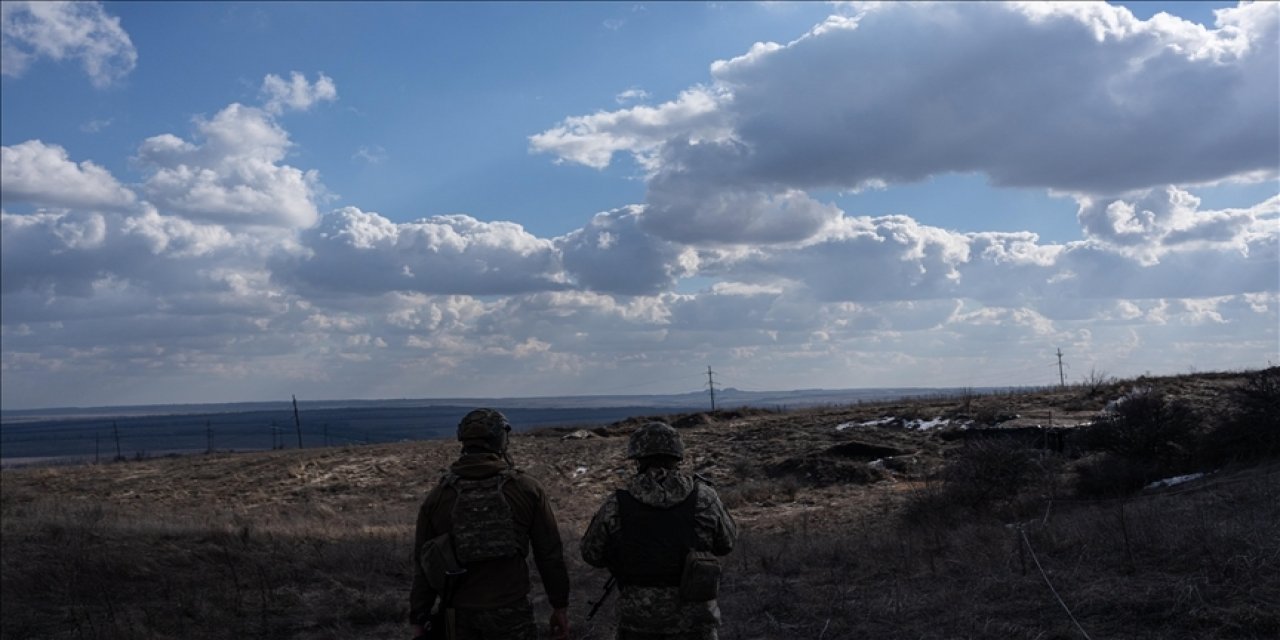 Donbas'ta hafta sonu 3 binden fazla ateşkes ihlali oldu