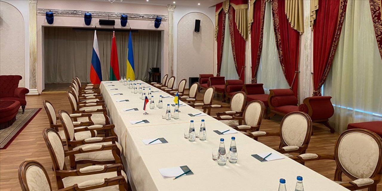 Rusya ile Ukrayna'nın Belarus'ta yapacağı görüşmenin hazırlıkları tamamlandı