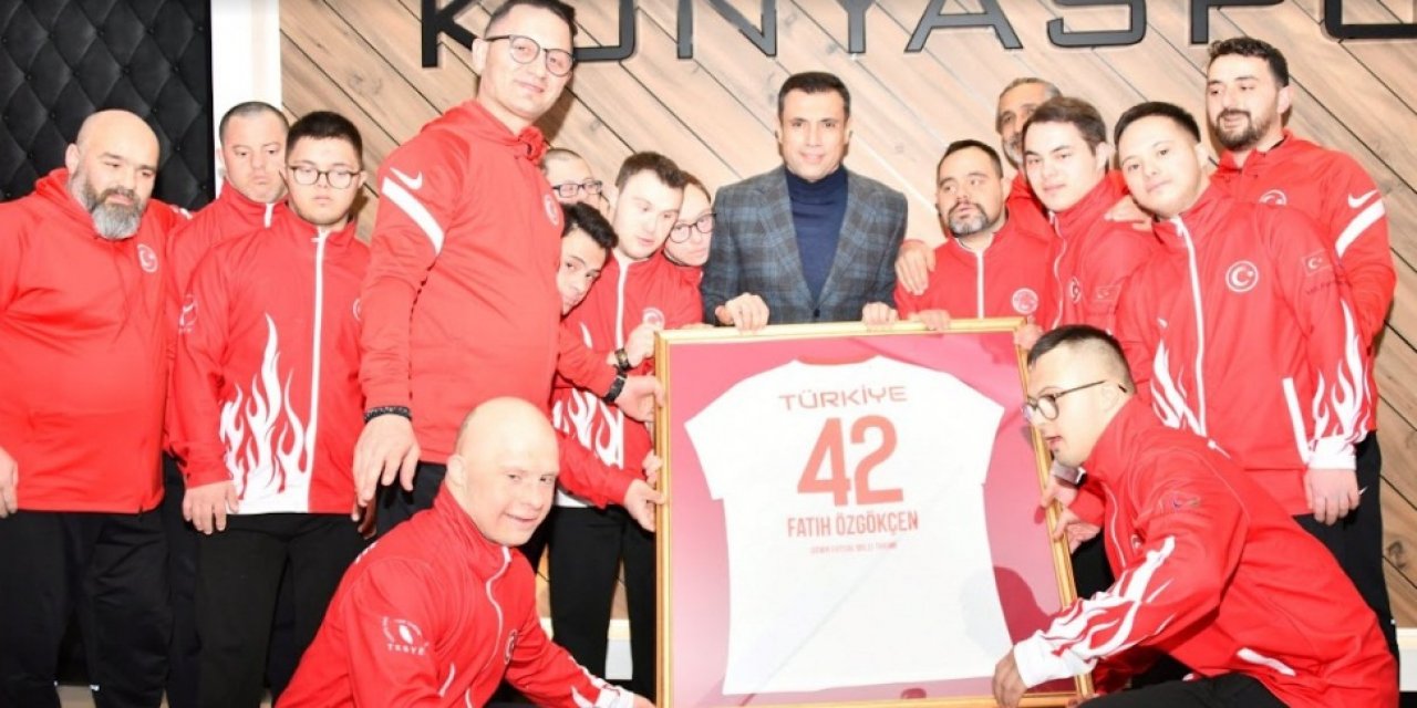 Futsal Milli Takımı’ndan  Konyaspor’a ziyaret