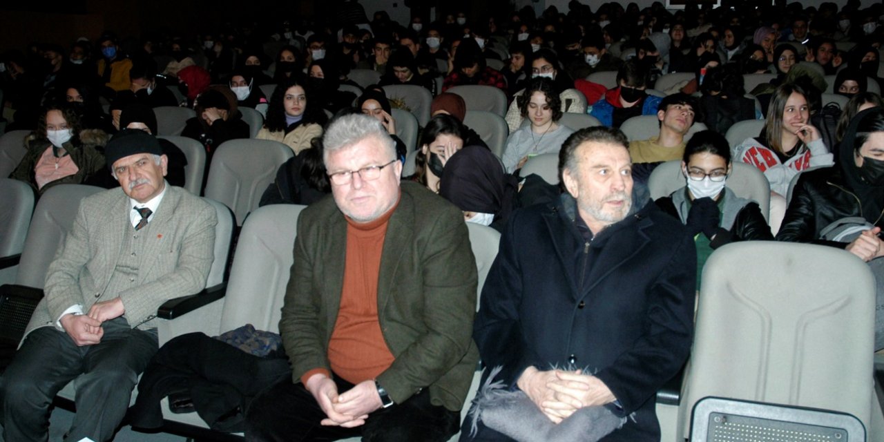 İstiklal Marşının ruhu öğrencilere aktarıldı