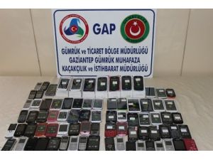 Gaziantep’te 79 Adet Gümrük Kaçağı Cep Telefonu Yakalandı