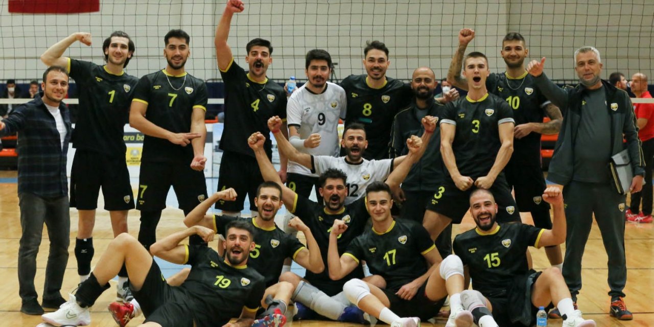 Konya Büyükşehir Belediyespor play-off fırsatını kaçırdı