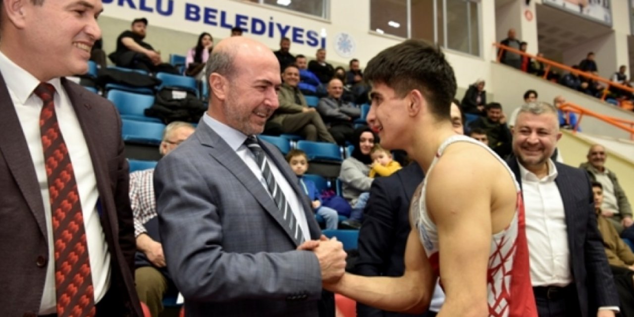 Selçuklulu Taşkınoğlu Türkiye Şampiyonu oldu 