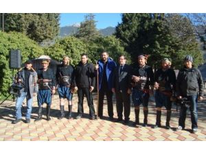 'Davetsiz Misafir' Şaphane'ye Misafir Oldu