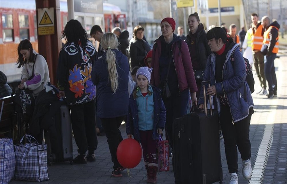 BM: Ukrayna'dan komşu ülkelere geçen mülteci sayısı 4 milyona ulaştı