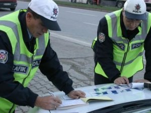 Trafikte yeni dönem!