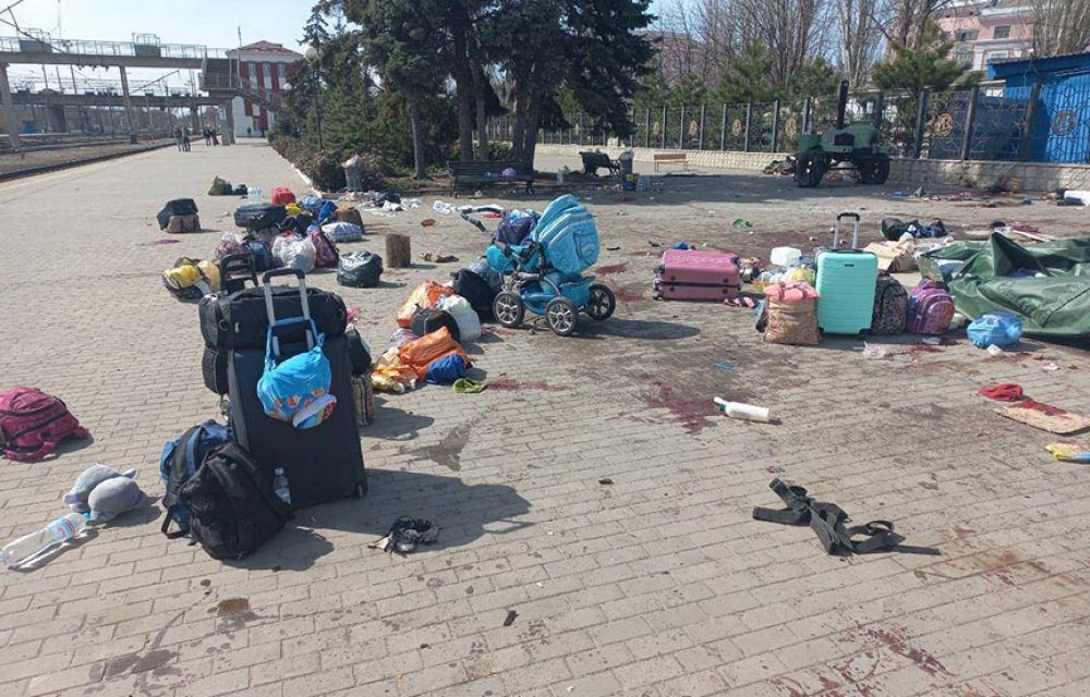 Ukrayna'da Kramatorsk garı vuruldu: 5'i çocuk 50 sivil hayatını kaybetti