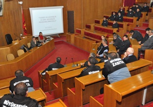 Turizm zabıtalarına eğitim semineri