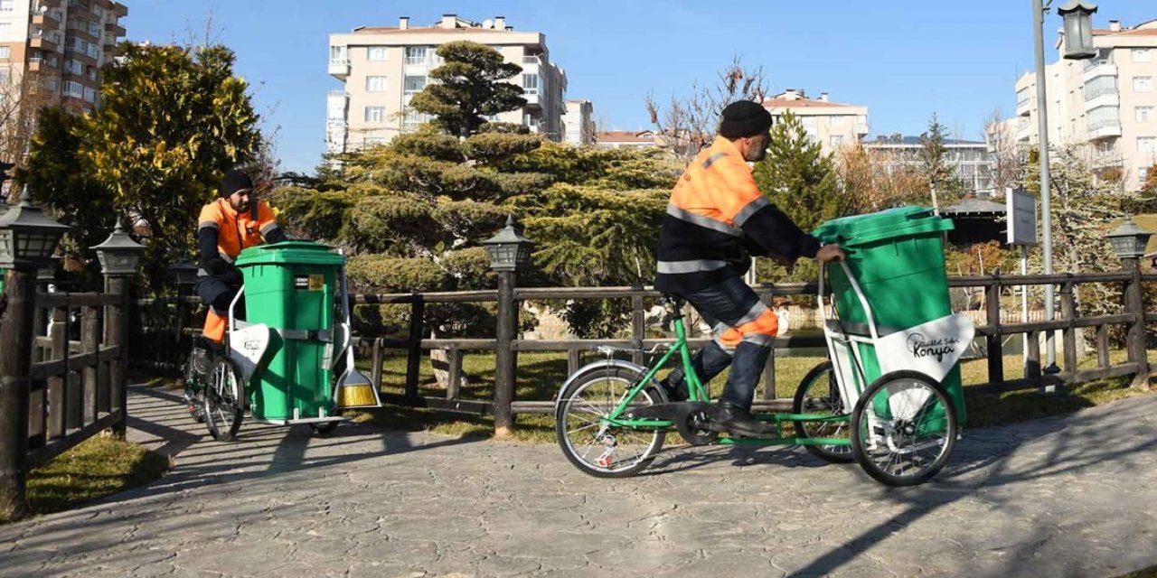 Konya'da temizlik  ekipleri de bisikletlendi