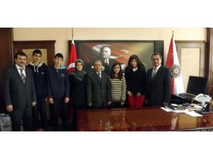 Emniyet Müdürü Öksüz, Okuma Salonu Öğrencilerini Kabul Etti