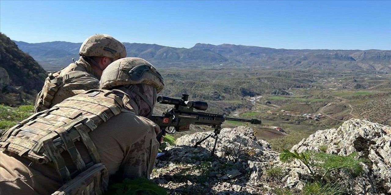 Diyarbakır'da 'Abluka-1 Jandarma Astsubay Kıdemli Çavuş Kadir Aydın' Operasyonu başlatıldı