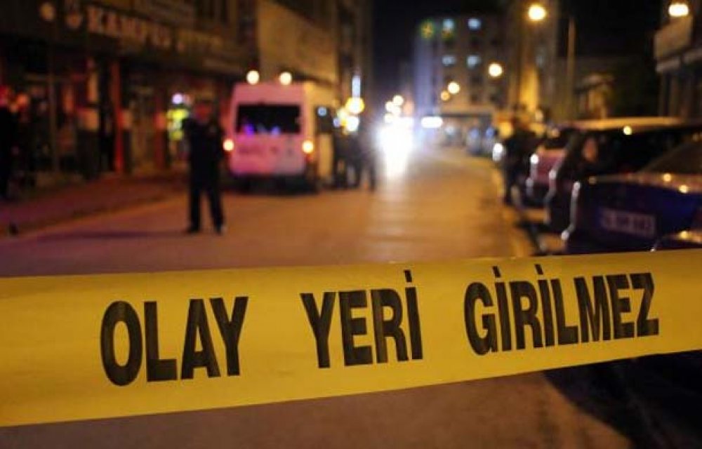 Konya'da eşini otomobilde silahla ağır yaralayan kişi intihar girişiminde bulundu
