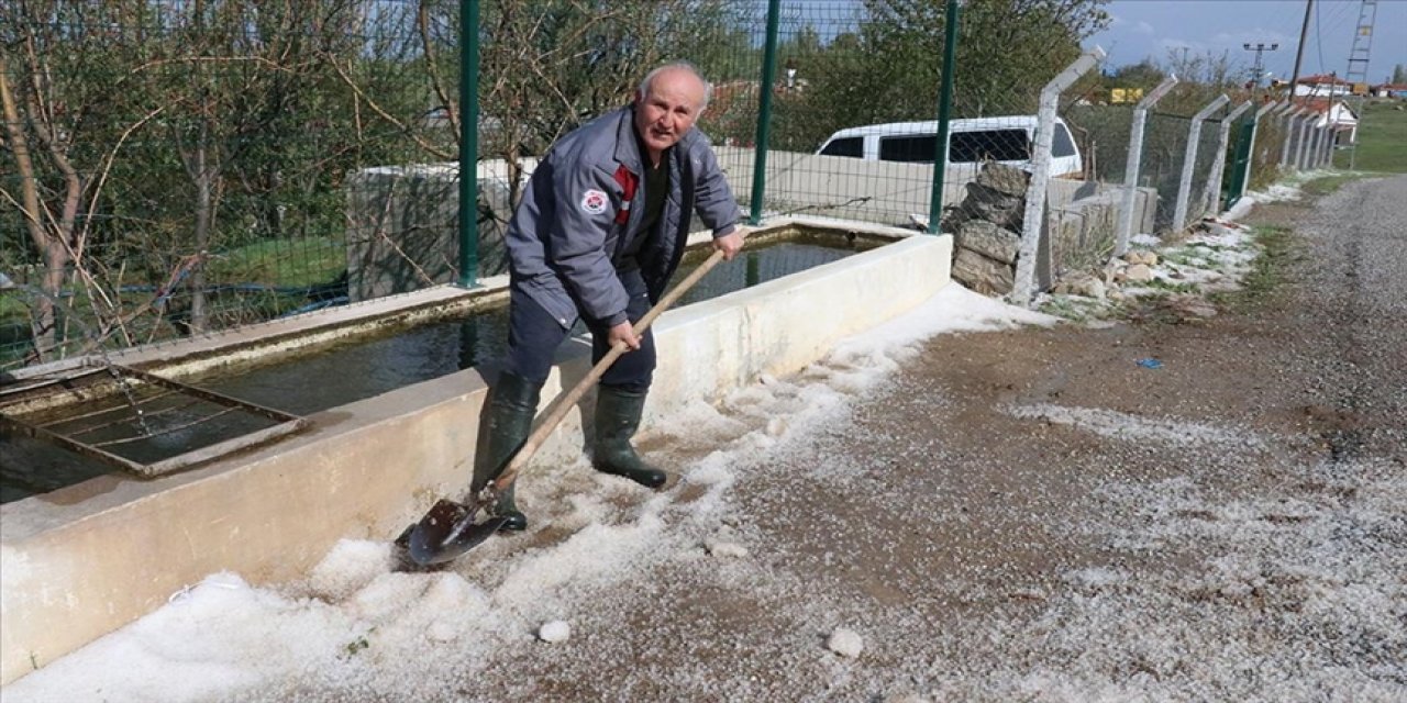 Yozgat'ta dolu etkili oldu