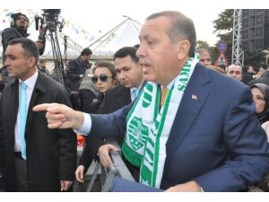 Başbakan, Cuma Namazını Kırklareli Hızırbey Camii’nde Kıldı