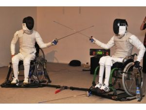 Engelli Sporcular, Eskrimi Tanıttı