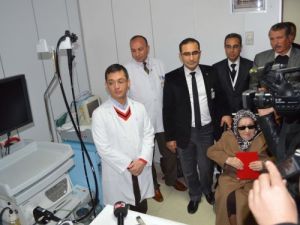 Görme Engelli 84 Yaşındaki Hayır Sever 47 Bin Liralık Cihaz Bağışladı