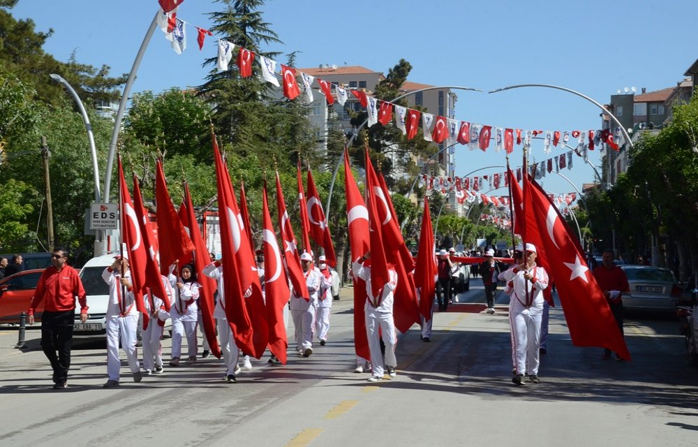 Karaman'da 745. Türk Dil Bayramı kutlanıyor