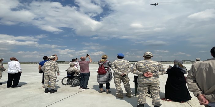 SOLOTÜRK engellilerin gönlünü fethetti