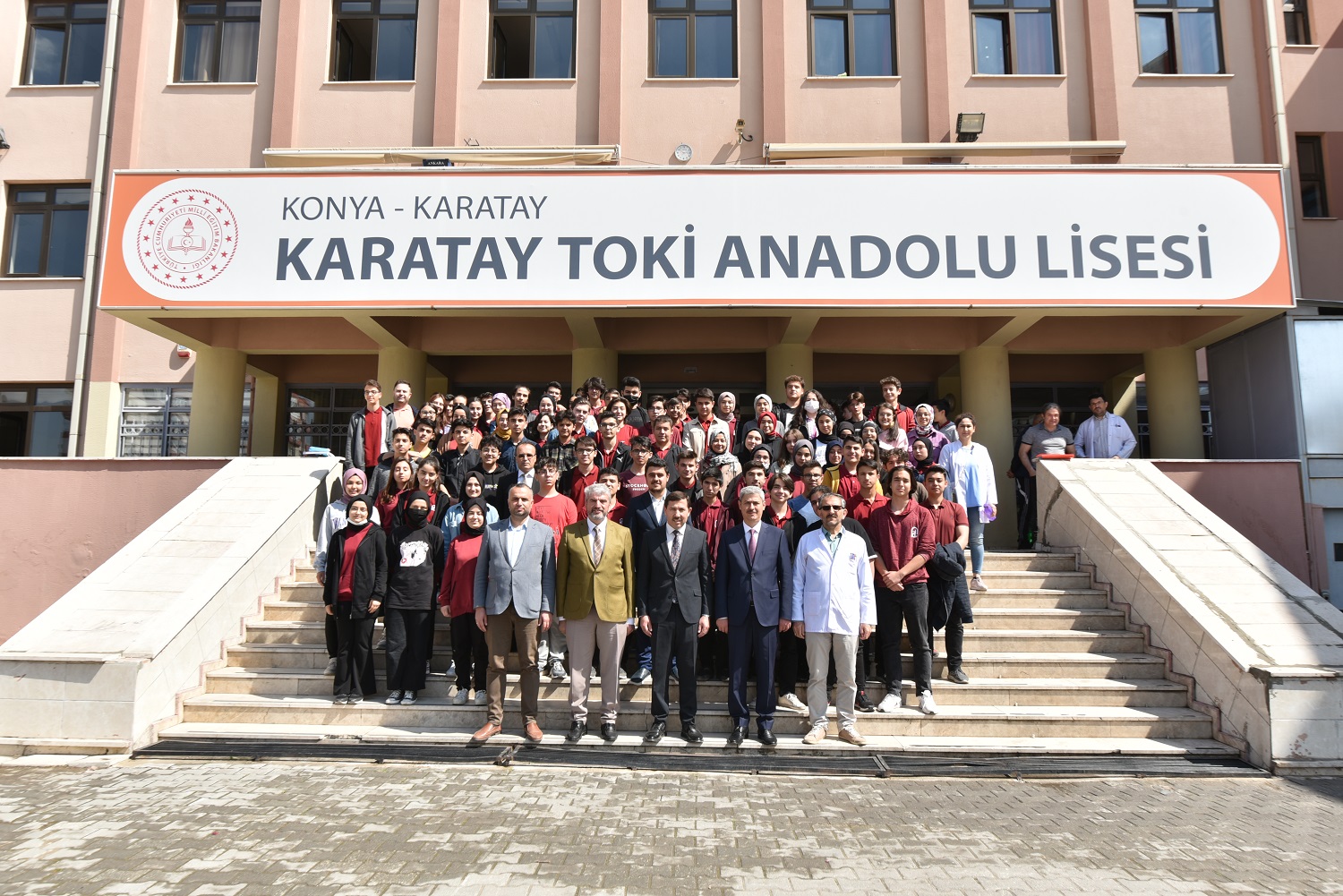 “Okullarımıza söz verdiğimiz desteği sürdüreceğiz”