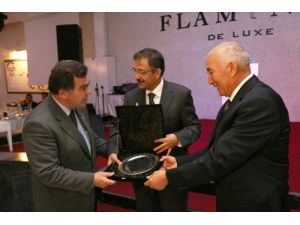 Otobüsçü Esnafından Başkan Özhaseki'ye Teşekkür