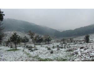 İstanbul’un Yüksek Kesimleri Beyaza Büründü