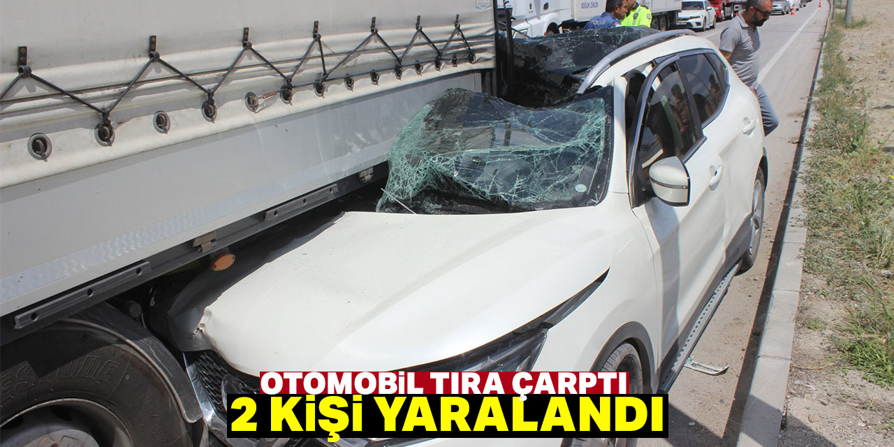 Karapınar'da tıra çarpan otomobildeki 2 kişi yaralandı